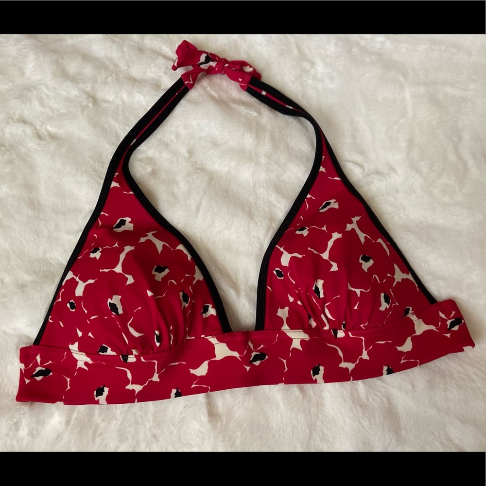 Victoria’s Secret bikini top